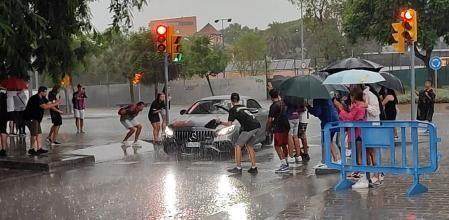 1660919918319039105.jpg 莱万.jpg